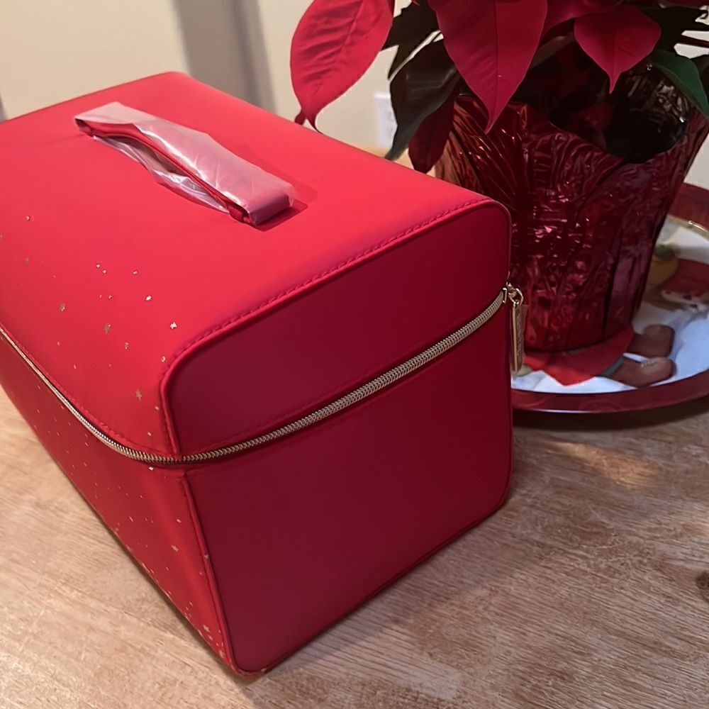 Beauty Case  - Picture 2 of 4